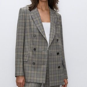 00 Aritzia Samuel Blazer